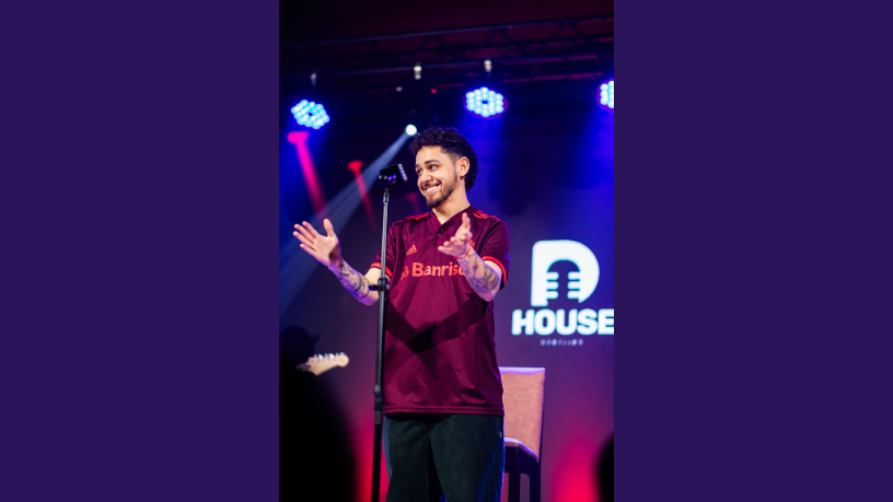 A turnê Fora da Plateia chega a Belo Horizonte com Gio Lisboa em uma noite inesquecível assinada pela Non Stop. (Créditos: Clara Lins)