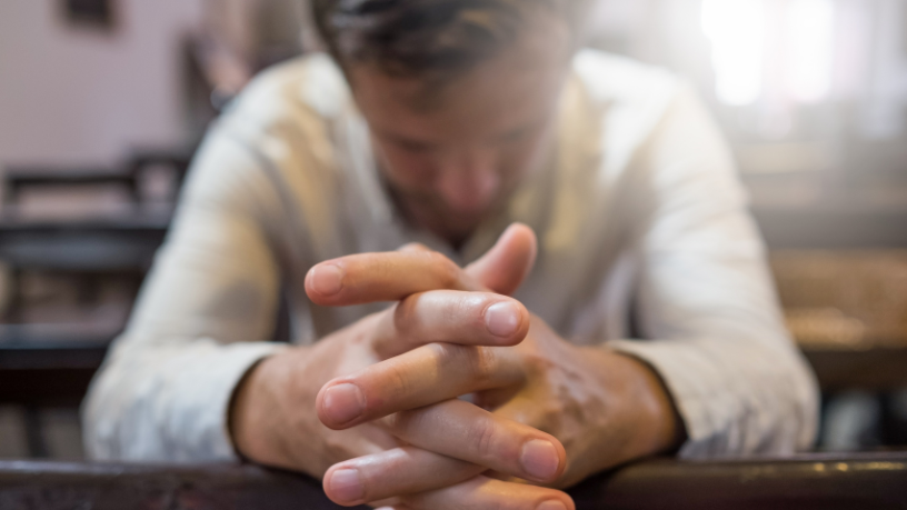 A liturgia e comunidade fortalecem vínculos e identidade cristã em tempos de fragmentação social, destaca Jose Eduardo Oliveira e Silva.