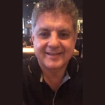 Madrid revela uma aventura urbana intensa entre museus, praças e ruas cheias de vida, como destaca Leonardo Rocha de Almeida Abreu.